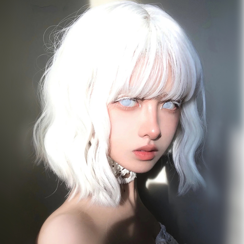 Soft girl LOLITA wig silver white short curly hair can be slanted in the middle of the fake hair realistic fashion European and American style hair set